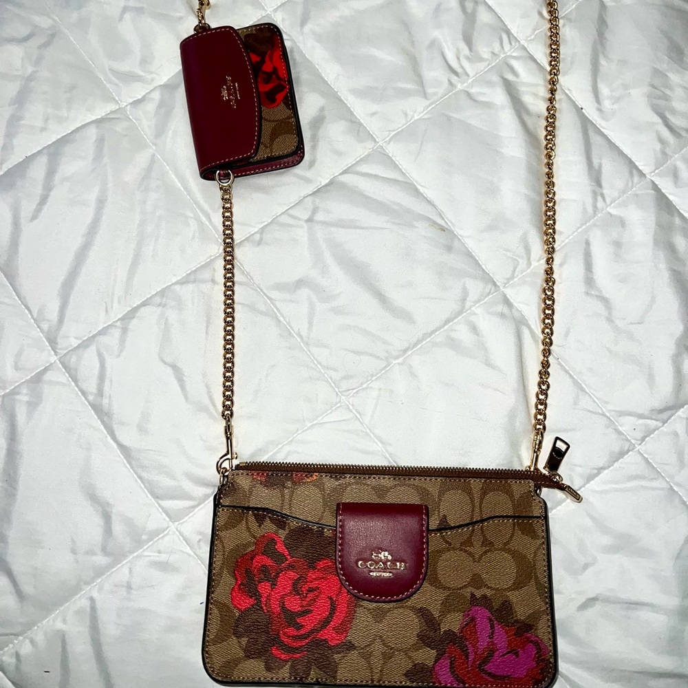 Coach Poppy Crossbody With Card Case In Signature Canvas w/Jumbo Floral Print